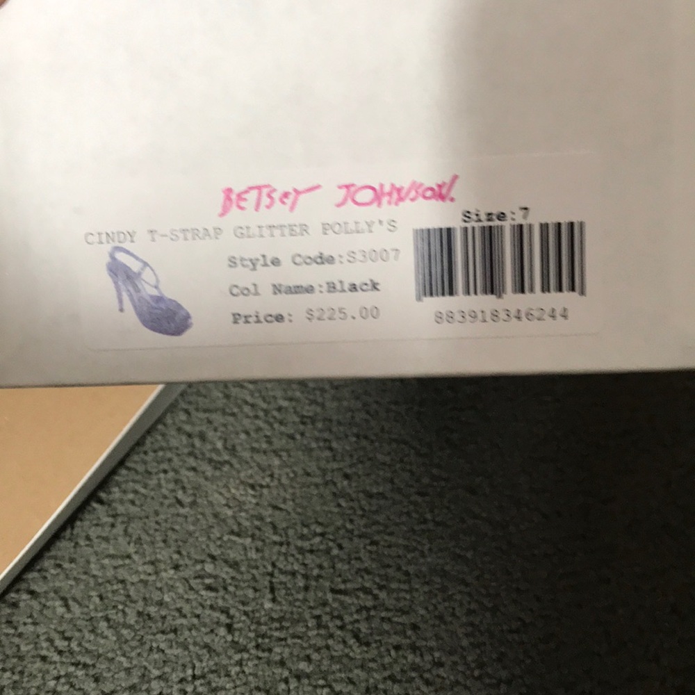 Betsey johnson shoes - Picture 3 of 3